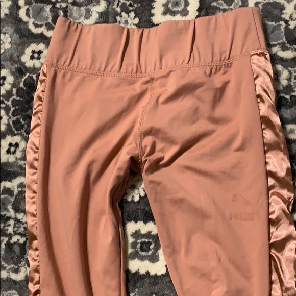 Mauve Pink Puma workout pants - Picture 1 of 4
